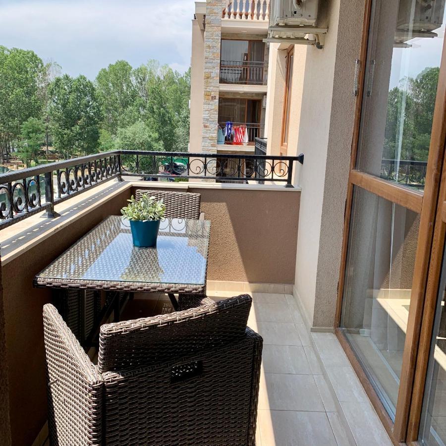 APARTELLO Modern Apartment - Balkan Breeze 7 Pantai Sunny Bagian luar foto
