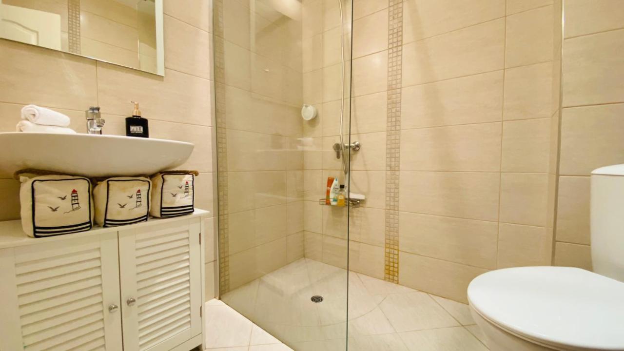 APARTELLO Modern Apartment - Balkan Breeze 7 Pantai Sunny Bagian luar foto